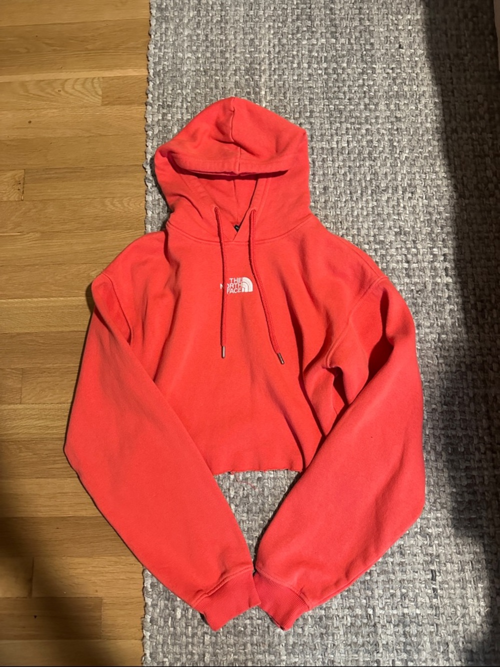 The North Face Women's Coral Cropped Hoodie